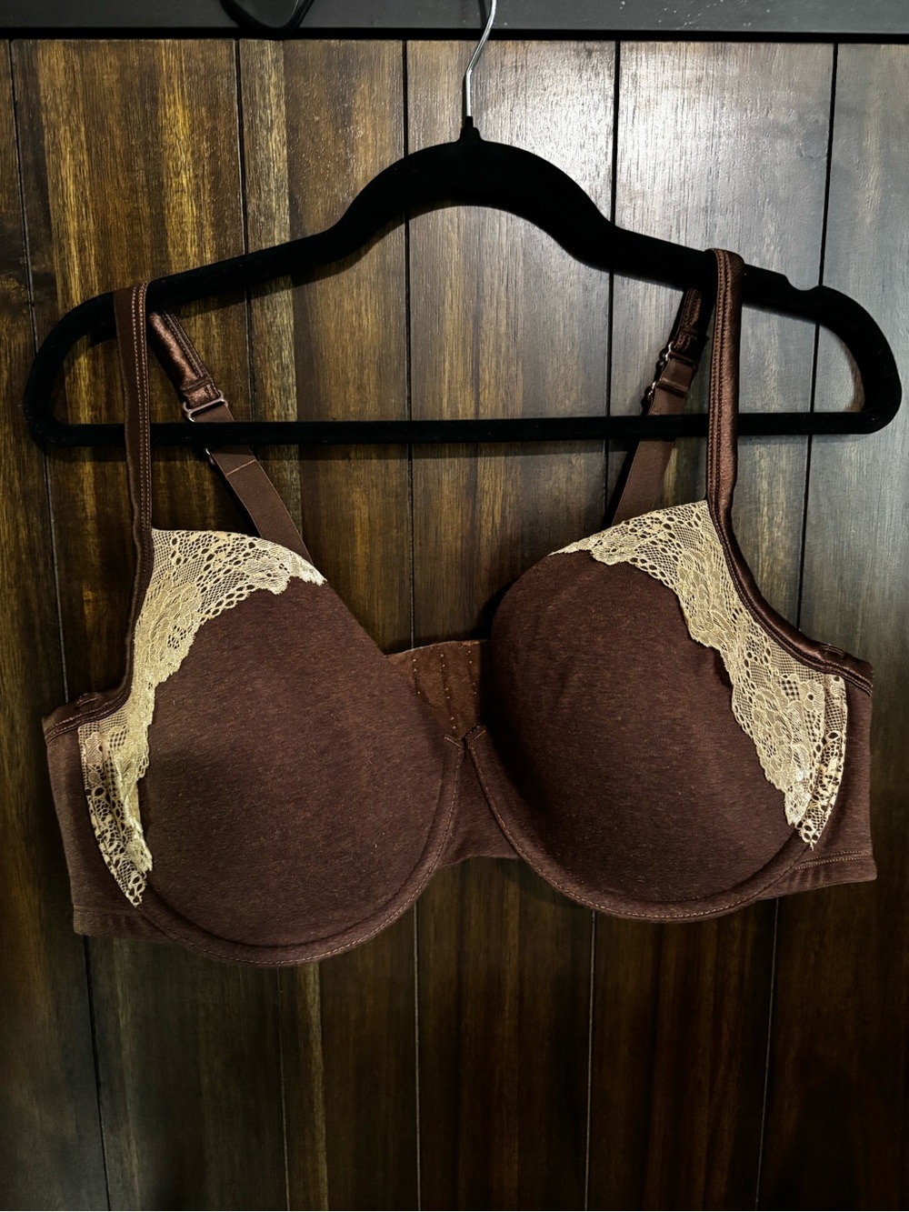 Cacique Lane Bryant Brown Bra with Cream Lace Trim